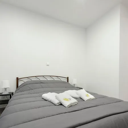 Liberal Gazi Apartment *