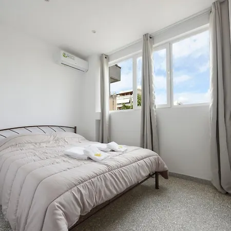 Apartment Liberal Gazi *